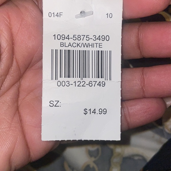 Dress - Picture 5 of 5